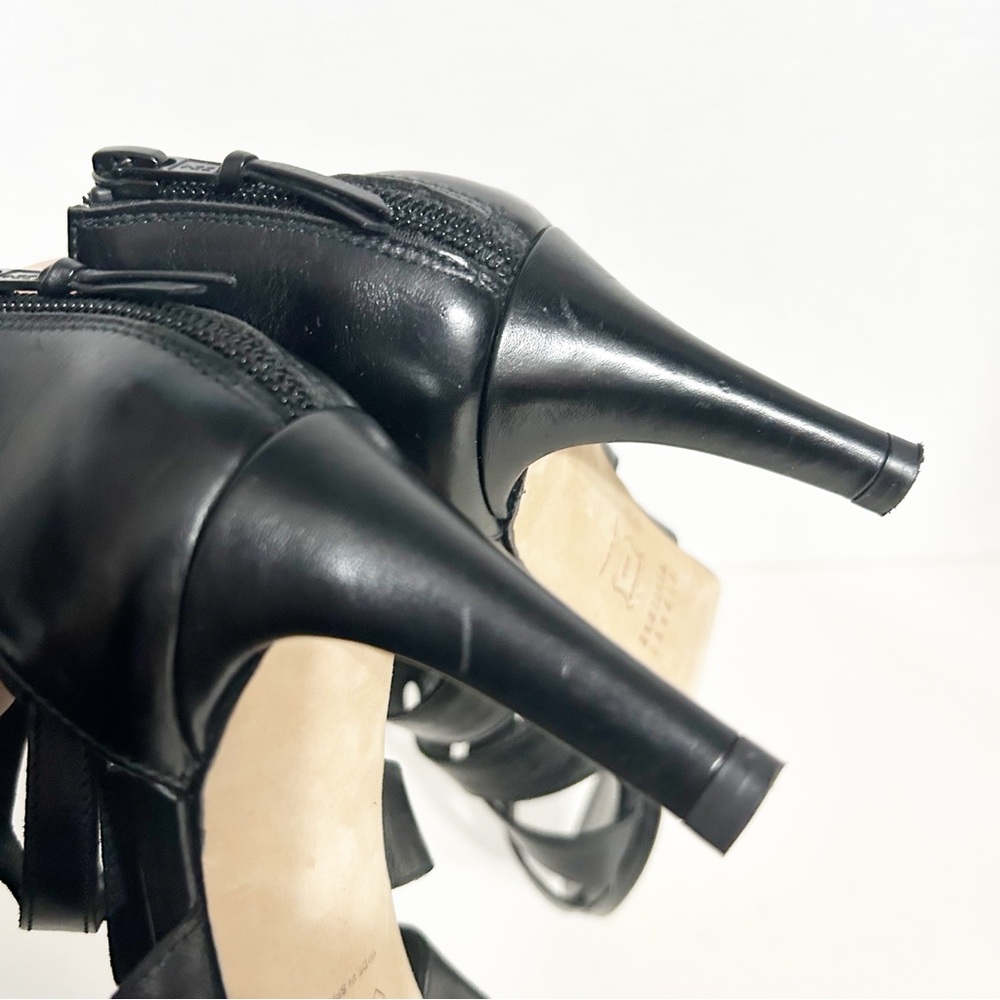 Stuart Weitzman Strappy 🖤 Leather Gladiator Type Sandals Zip Heel Leather Sole - Picture 11 of 14